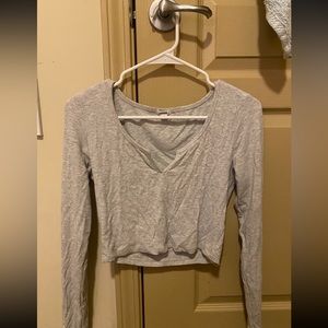 GREY KNIT SOFT CROPPED LONG SLEEVE TEE